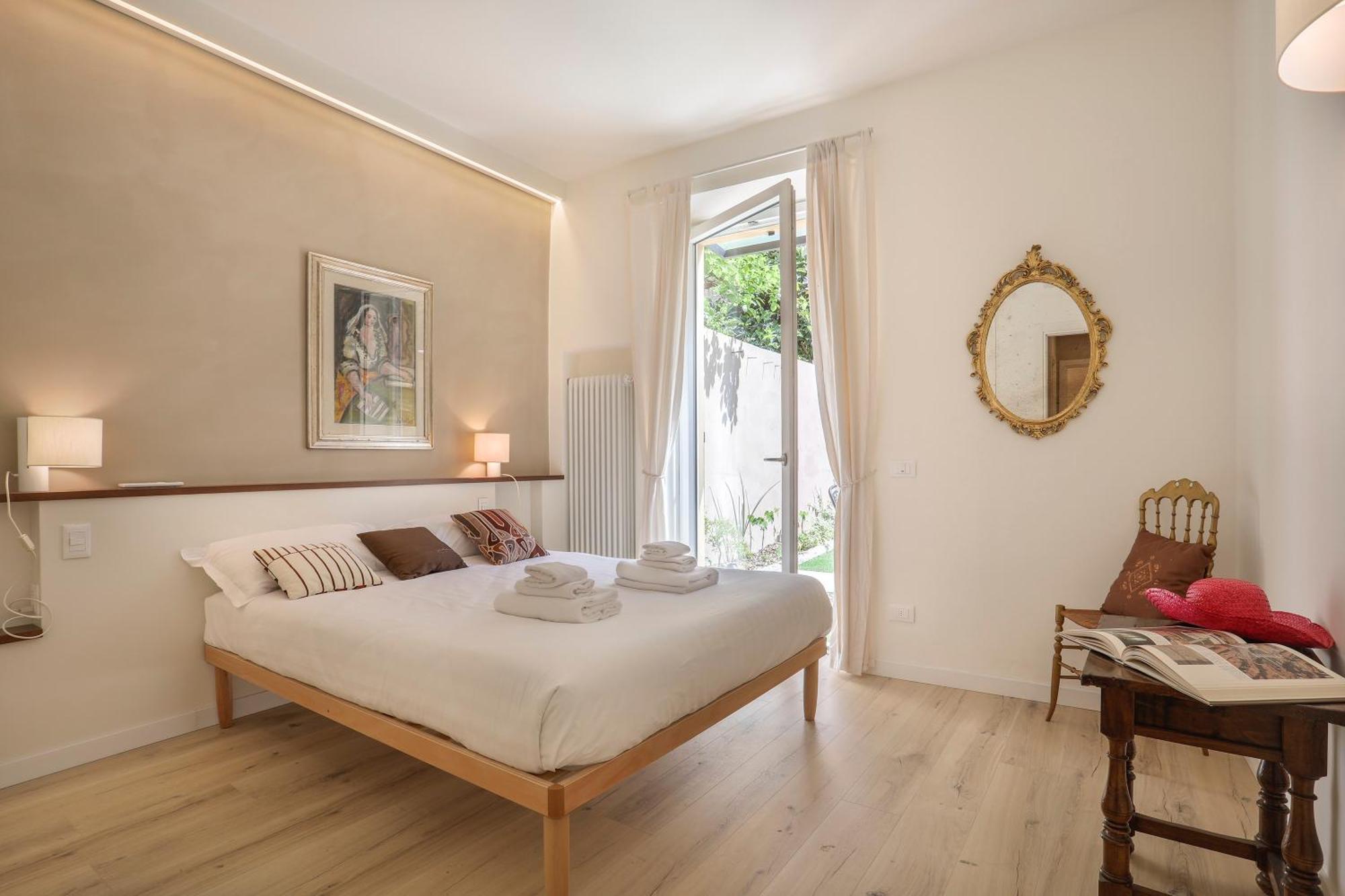 La Piccola Corte - Sweet Dreams In Флоренция Экстерьер фото